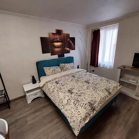 Apartment First December Oradea Luaran gambar