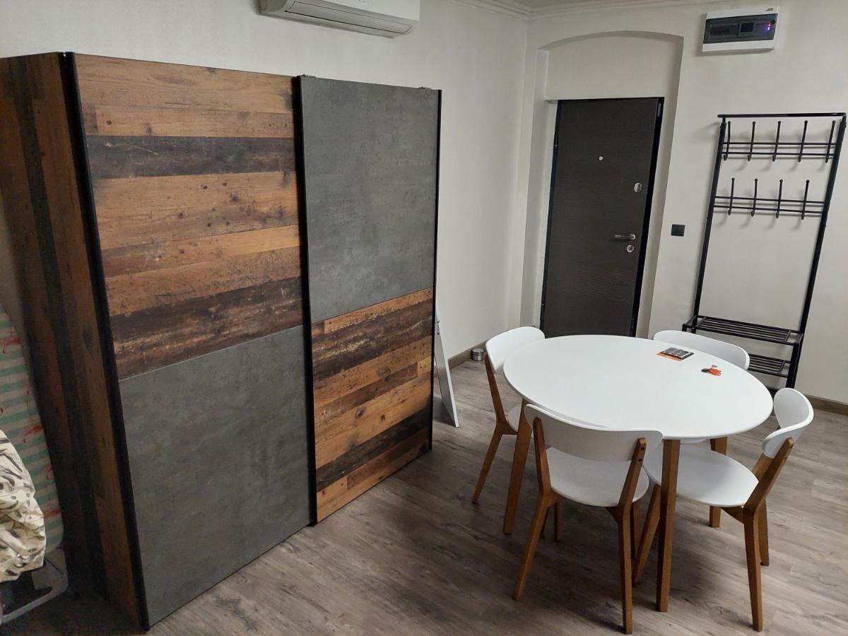 Apartment First December Oradea Luaran gambar